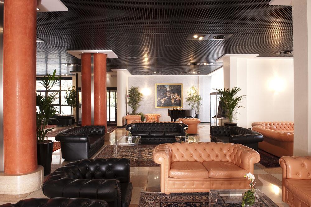 Hotel Palace Verona Luaran gambar