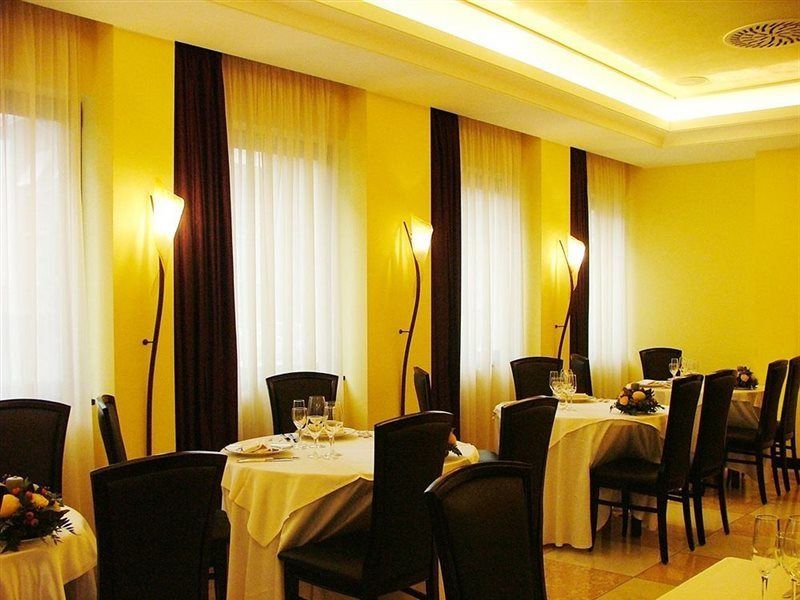 Hotel Palace Verona Luaran gambar