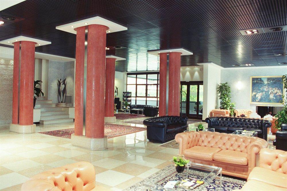 Hotel Palace Verona Luaran gambar